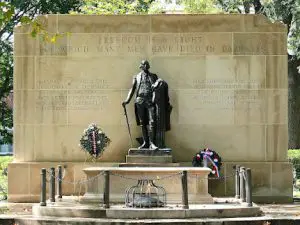 Safe Places &Raquo; Tomb Of The Unknown Revolutionary War Soldier 27527 2