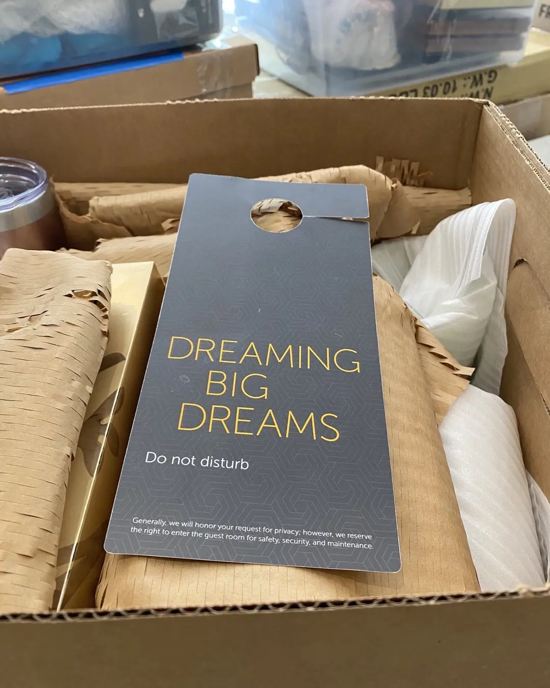 Less Is More: How Decluttering And Downsizing Benefits Your Kids' Happiness 1 Less Is More: How Decluttering And Downsizing Benefits Your Kids' Happiness &Raquo; E145756 B582 F0E3 Cf1 E00Fd6D0363 Instagram 2023 06 26T13 54 42 00004