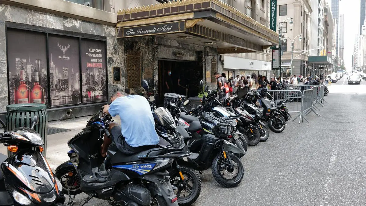 Nypd Confiscated Up To 80 Unlicensed Mopeds Outside Hotel Shelters &Raquo; Mopeds Roosevelt Nypd
