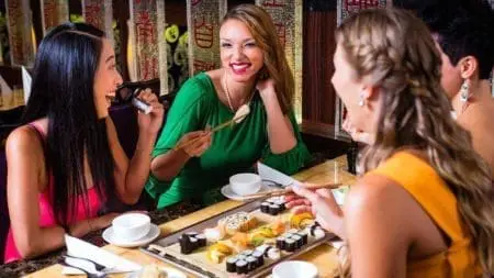 12 Expenses People Admit Are Draining Their Wallets &Raquo; Dining Out