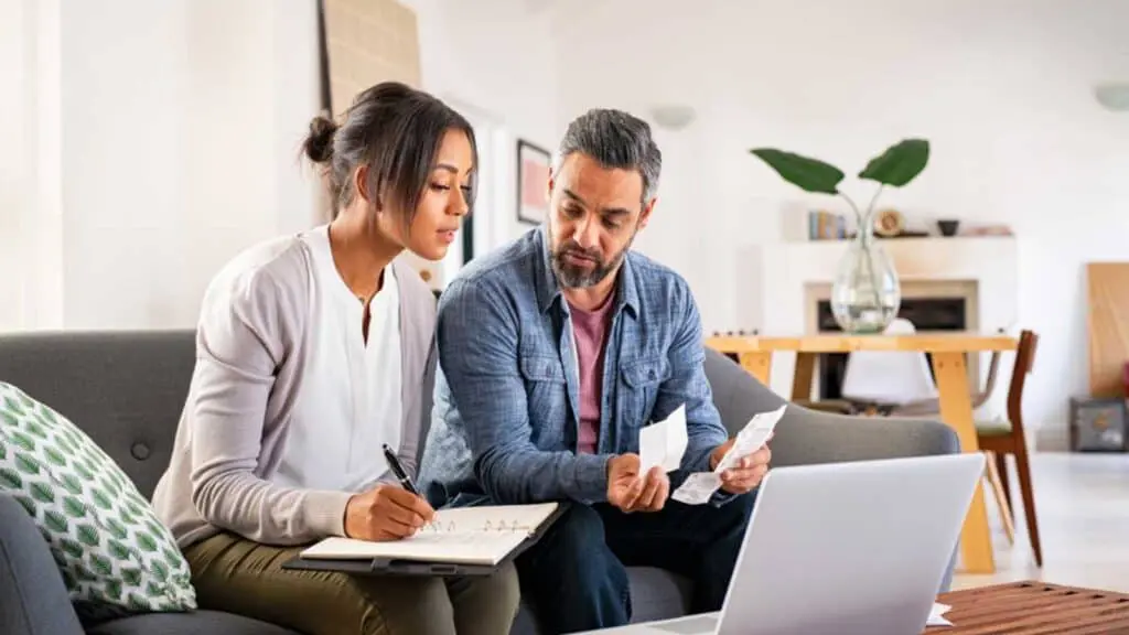 16 Ways The Rich Make Even More Money By Working Less 43 Couples Budgeting