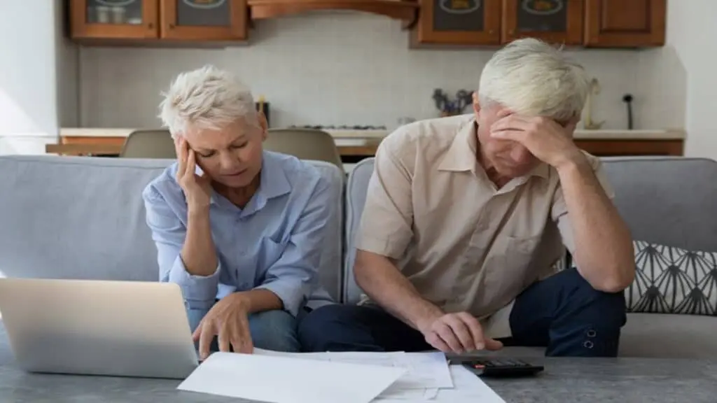12 Costly Mistakes That Are Frequently Made By Snowbirds &Raquo; Money Mistakes 1024X576 1