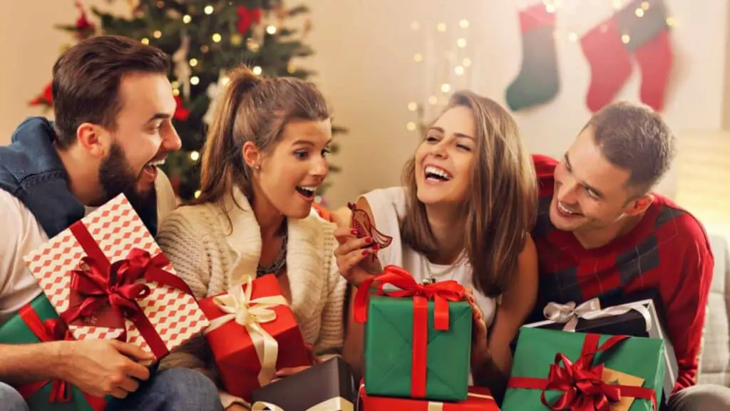 Friends With Gift