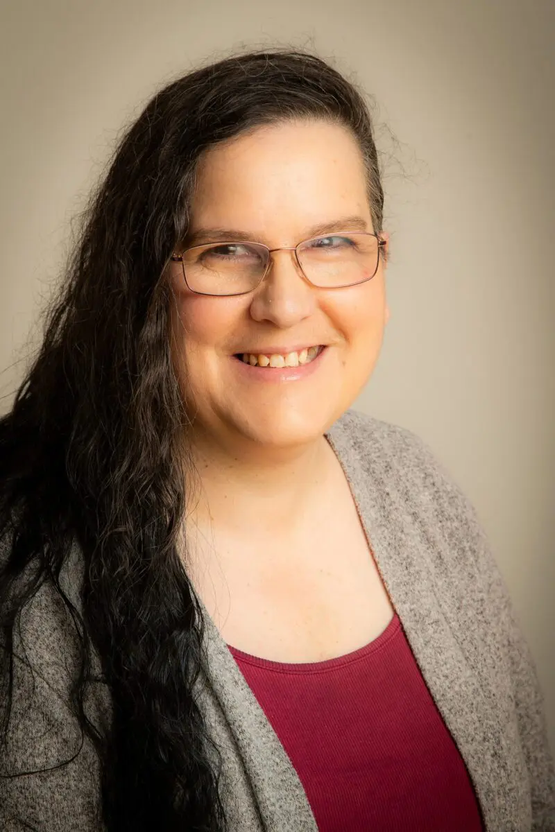 Fabulous After Fifty! Episode 156 – Teresa Mack – When Mothers Hurt: Navigating The Pain Of Difficult Relationships &Raquo; Teresa Mack Headshot Scaled 1 Scaled