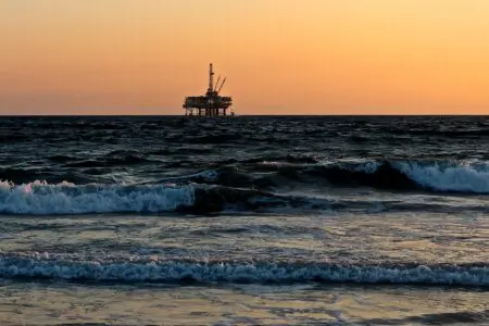 Hurricane Trump: Our Ocean Is Too Precious For Offshore Drilling! &Raquo; Oil Rig 2191711 1280