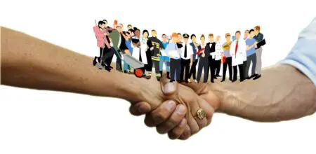 Do Research Before Renewing Contracts To Protect The Bottom Line &Raquo; Geralt Handshake 3378251 1280 1024X500 1