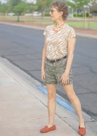 Print Mix With Animal Prints: 6+ Ways To Style It &Raquo; Jodie Camo Mix W Animal Jtouchofstyle