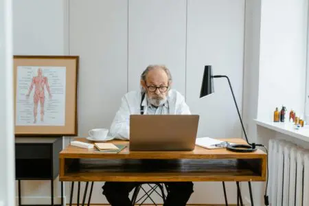 The Secret To Finding An Aging Expert &Raquo; 764F25F1 22A3 4E81 A0B7 64564Ac07348 5872X3915