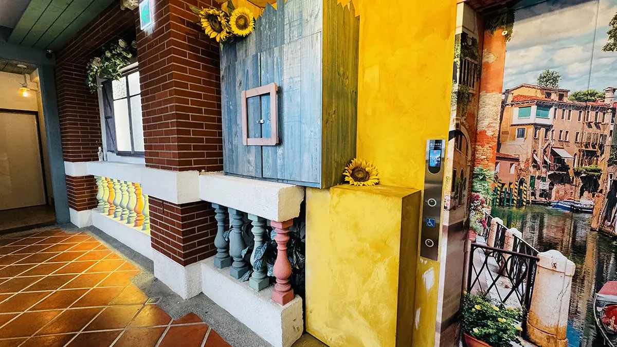 Dg Hotel