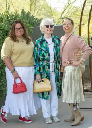 Colors To Wear With Gold: 3 Stylish Ways To Make It Feel Modern &Raquo; All Gold Jtouchofstyle