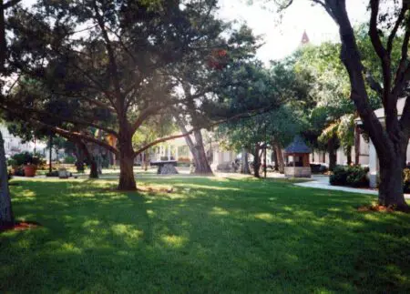A History-Loving Sailor Visits Savannah, Ga &Raquo; Savannah 0005 A