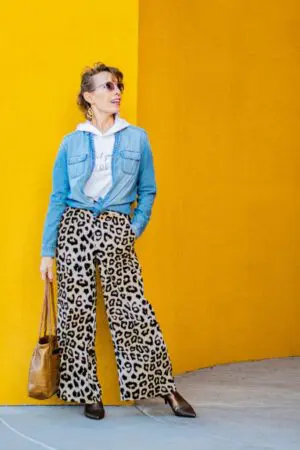 How To Style Clothing 3 Ways Without Buying Anything New &Raquo; With Chambray Shirt