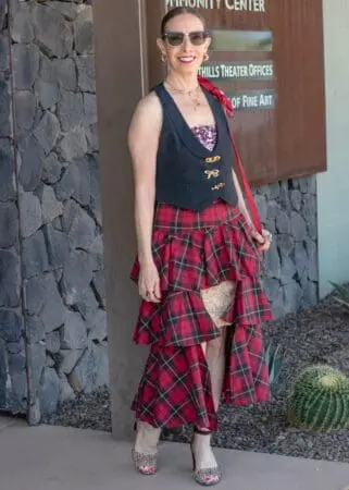 How To Wear A Hi-Low Skirt Without Looking Stuck In The 2000S &Raquo; Jodie Thrift6 Hilow Skirts Jtouchofstyle 1