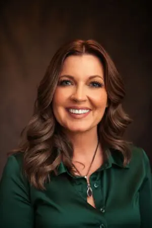 FABULOUS AFTER FIFTY! EPISODE 187 – Lisa Lacy – The Woman You Become After You Survive