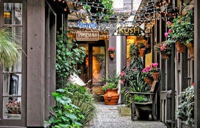 Carmel-By-The-Sea &Amp; Big Sur, California, Usa &Raquo; Carmelcourtyard