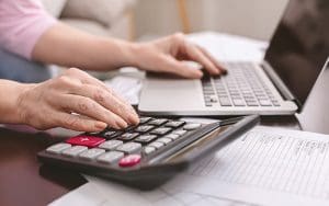 Money &Raquo; Senior Woman With Calculator Counting Dollar Money 2021 08 26 16 33 09 Utc