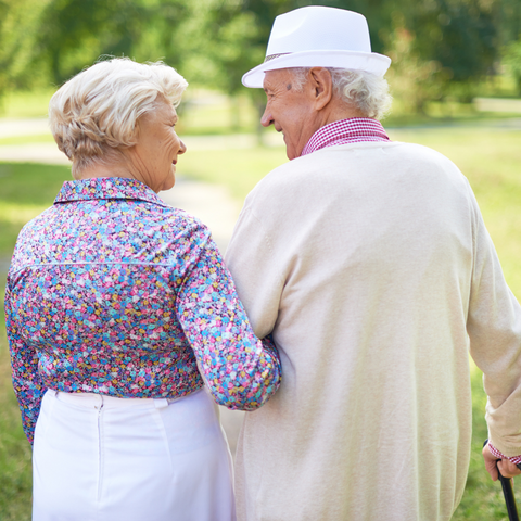 5 Tips For Caregivers To Helping Seniors Dress Quickly & Safely