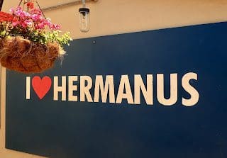 Hermanus, South Africa &Raquo; Hermanuslovesign