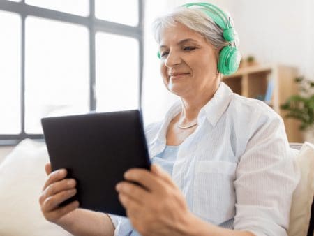 The Magic Of Audiobooks, Podcasts, And Radio For Senior Citizens &Raquo; Audiobooks