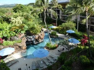 Linda Ballou Visits Po‘ipū And Is Sunny Side Up On Kaua‘i &Raquo; Tranquility Pool Kaloa Landng Resort Linda Ballou 1 300X225 1