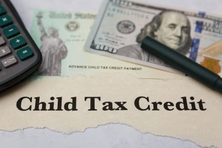 Expanded Child Tax Credit 2024: Everything That You Should Know! &Raquo; Shutterstock 2017408781