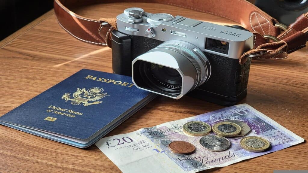 15 Ways To Save Money While Traveling