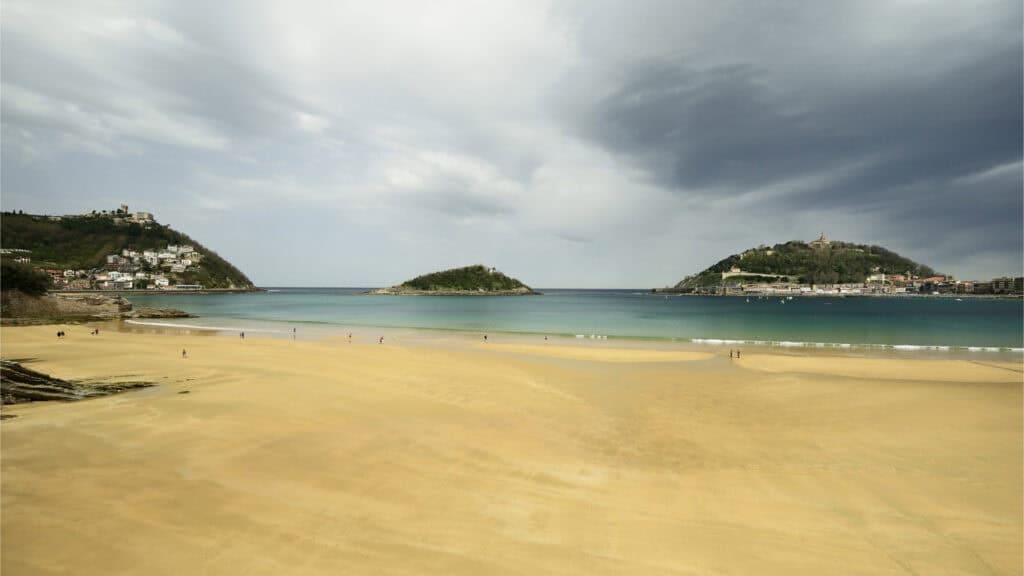 Ondarreta Beach