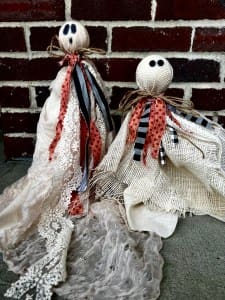 3 Ghostly Diy Crafts For Halloween &Raquo; 3 Ghostly Diy Halloween Crafts Fabric Ghosts 225X300 1