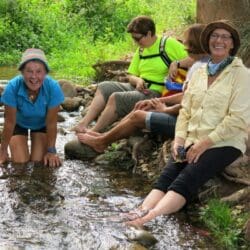 60 Seconds For Time Out Tuesday: How Does The Spirit Of The Camino Reveal Itself At The Cruz De Ferro? &Raquo; Elke In The Stream Img 0671