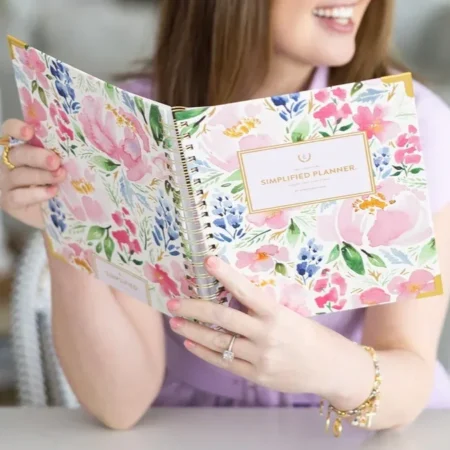 8 Last-Minute Gifts For Moms &Raquo; Emily Spring Launch 30