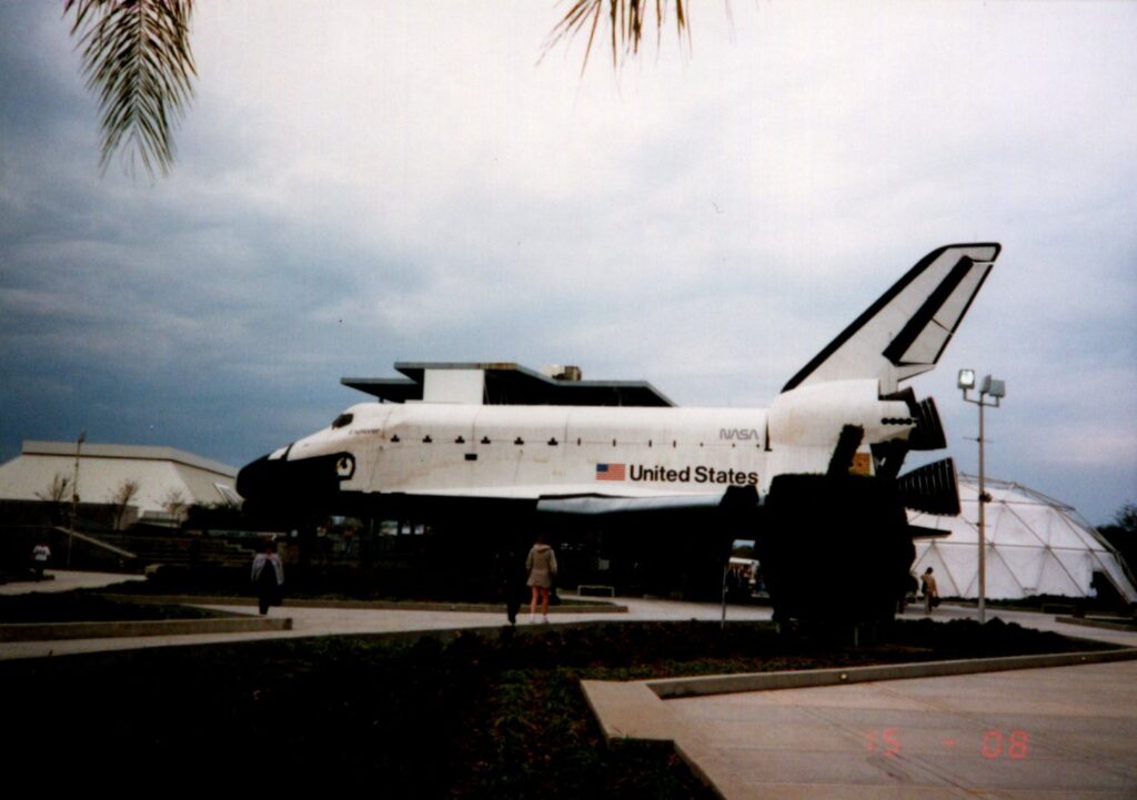 Diving Deep Into Space At The Kennedy Space Center &Raquo; Fastfoto 0024 B