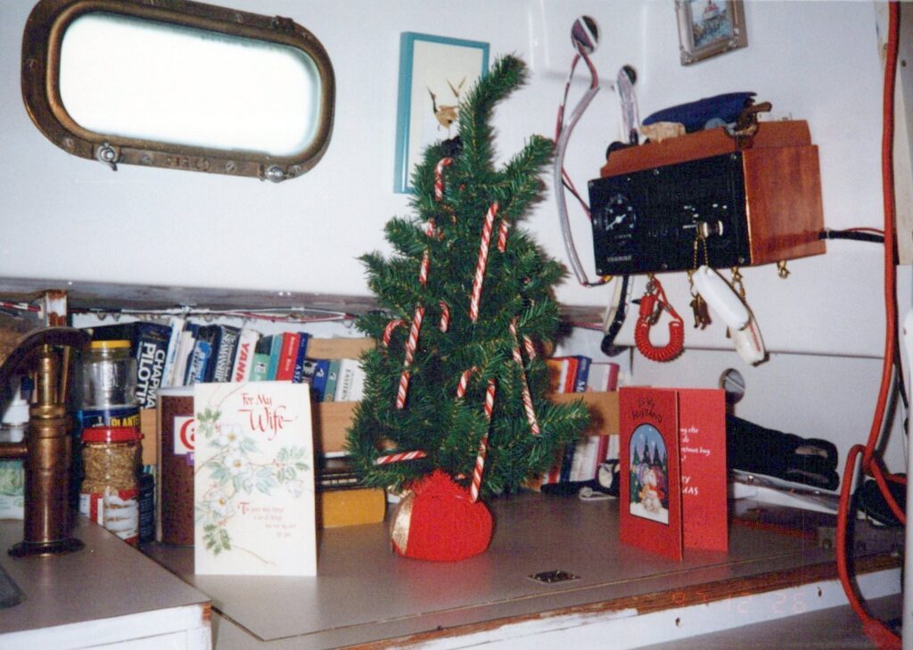 Adventures In Small-Space Living: When Your Home Moves Around &Raquo; Fastfoto 0032 A