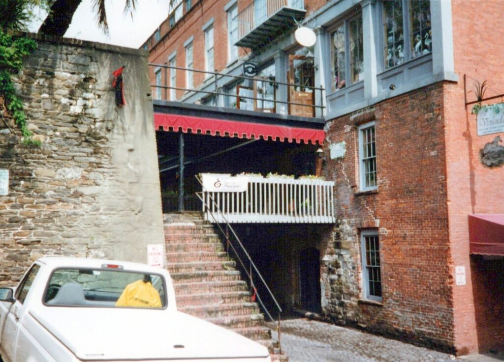 A History-Loving Sailor Visits Savannah, Ga 1 A History-Loving Sailor Visits Savannah, Ga &Raquo; Savannah 0003 A