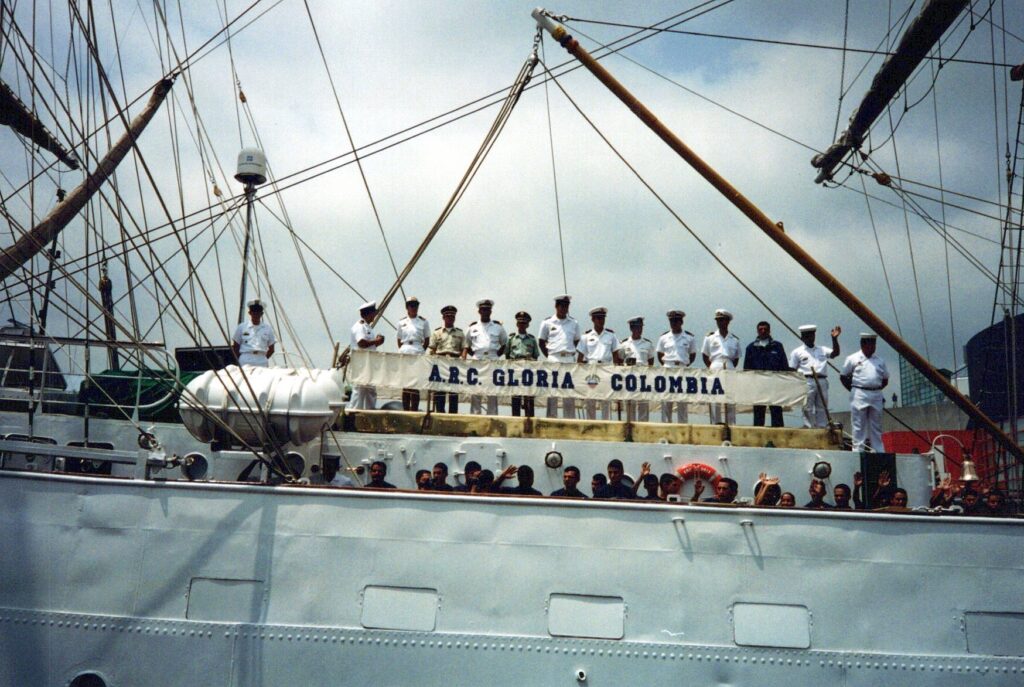 Operation Sail 2000: The Tall Ships Visit Baltimore 5 Operation Sail 2000: The Tall Ships Visit Baltimore &Raquo; Tall Ships 0004 A